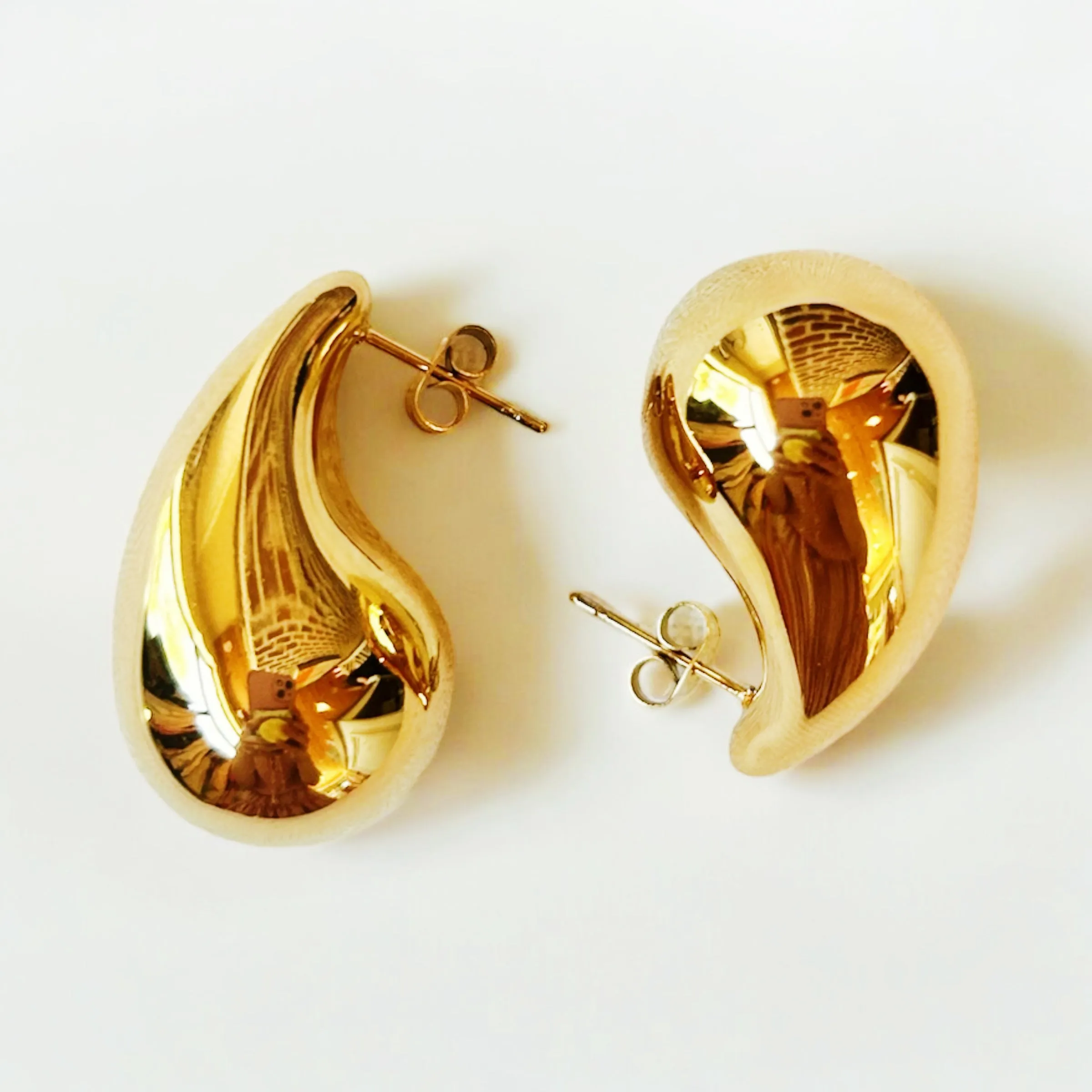 Teardrop Gold Earrings